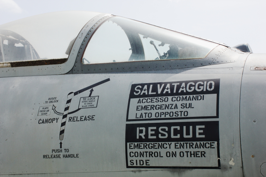 [it]particolare di un vecchio F104 Starfighter [en]F104 Starfighter fuselage